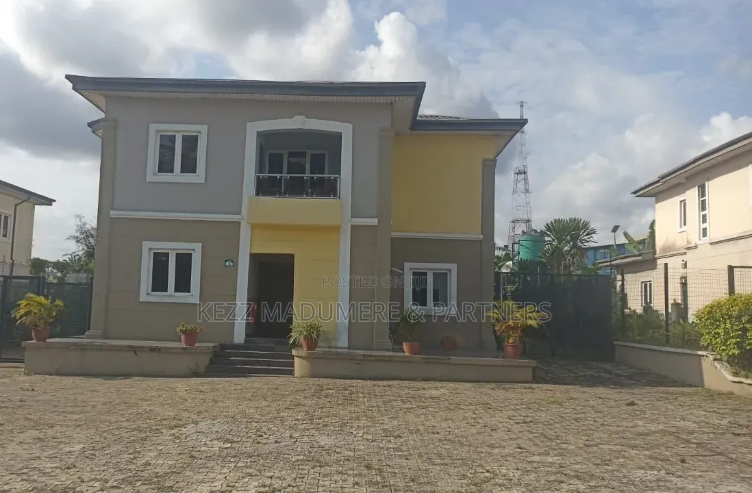 4bdrm Duplex in Dr Peter Odili Port, Trans Amadi for rent in Trans Amadi