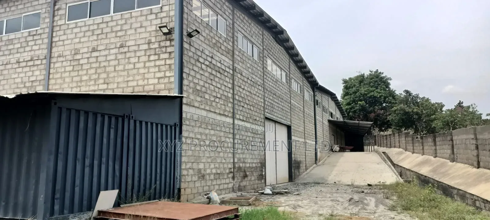 Own Compound 5,000 SQM Warehouse Idu in Idu Industrial