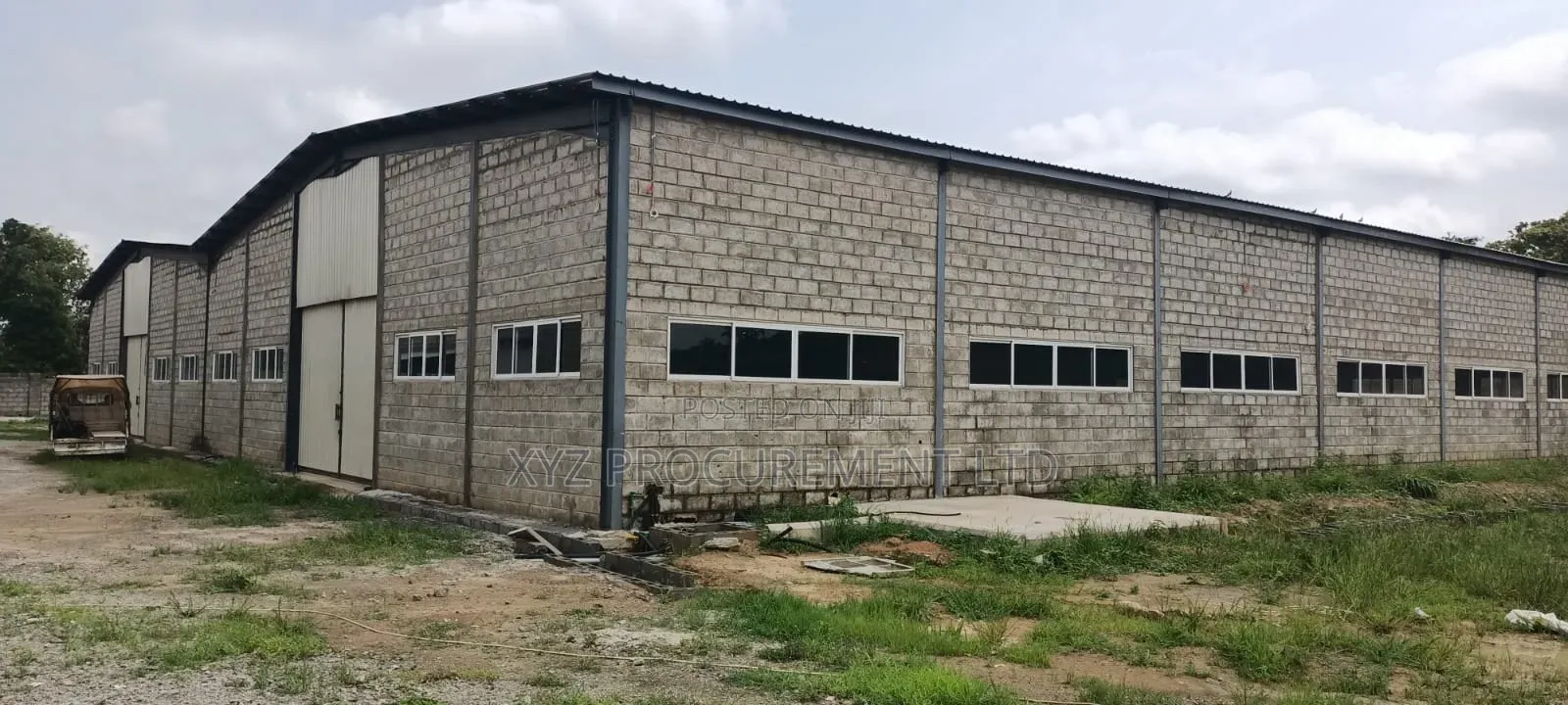 Own Compound 5,000 SQM Warehouse Idu in Idu Industrial