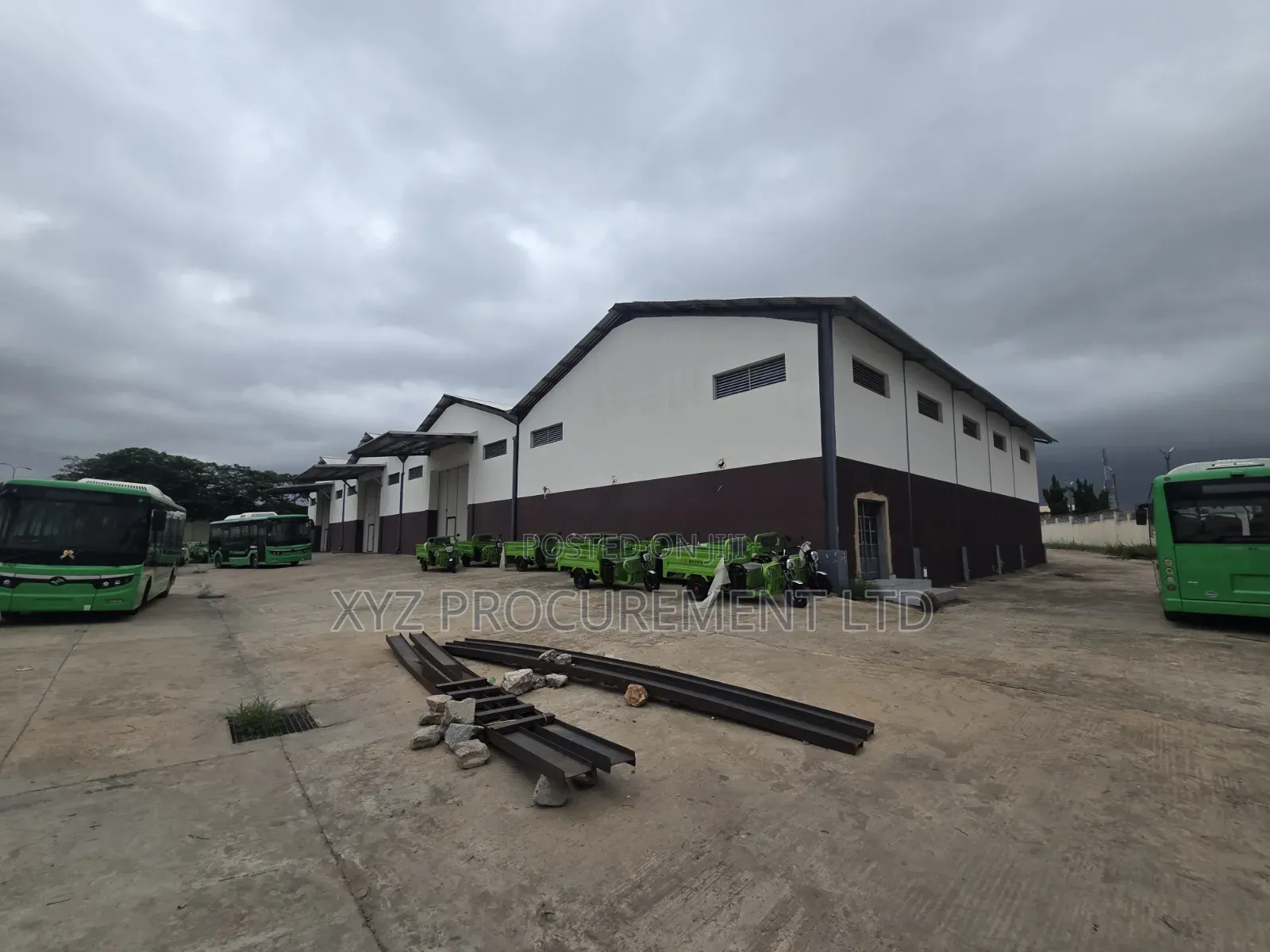 Warehouse Measuring 3,500 SQM Up for Lease at Idu in Idu Industrial
