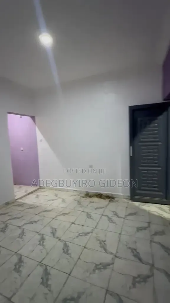 Mini Flat in Shipeolu, Shomolu / Shomolu for rent in Shomolu / Shomolu