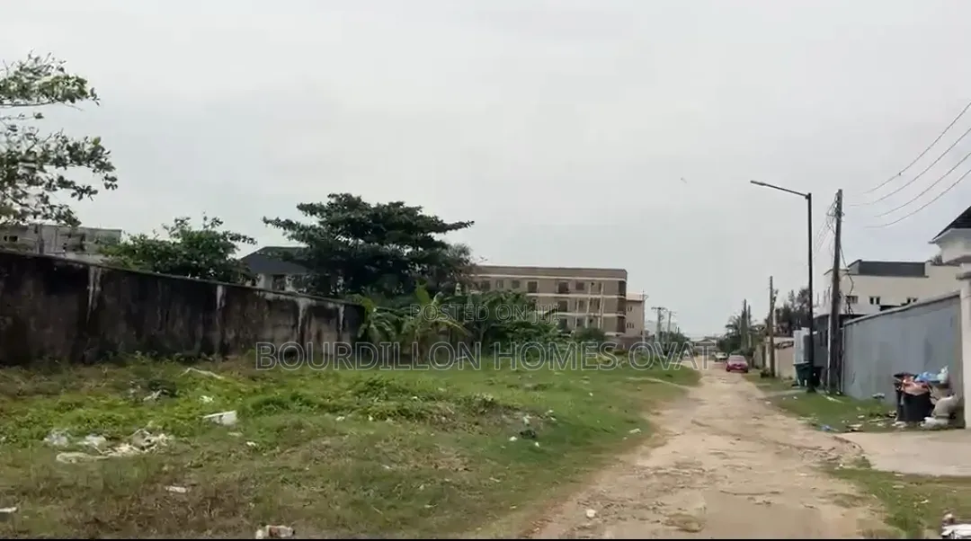 16330sqm Land in Ilaje / Lekki