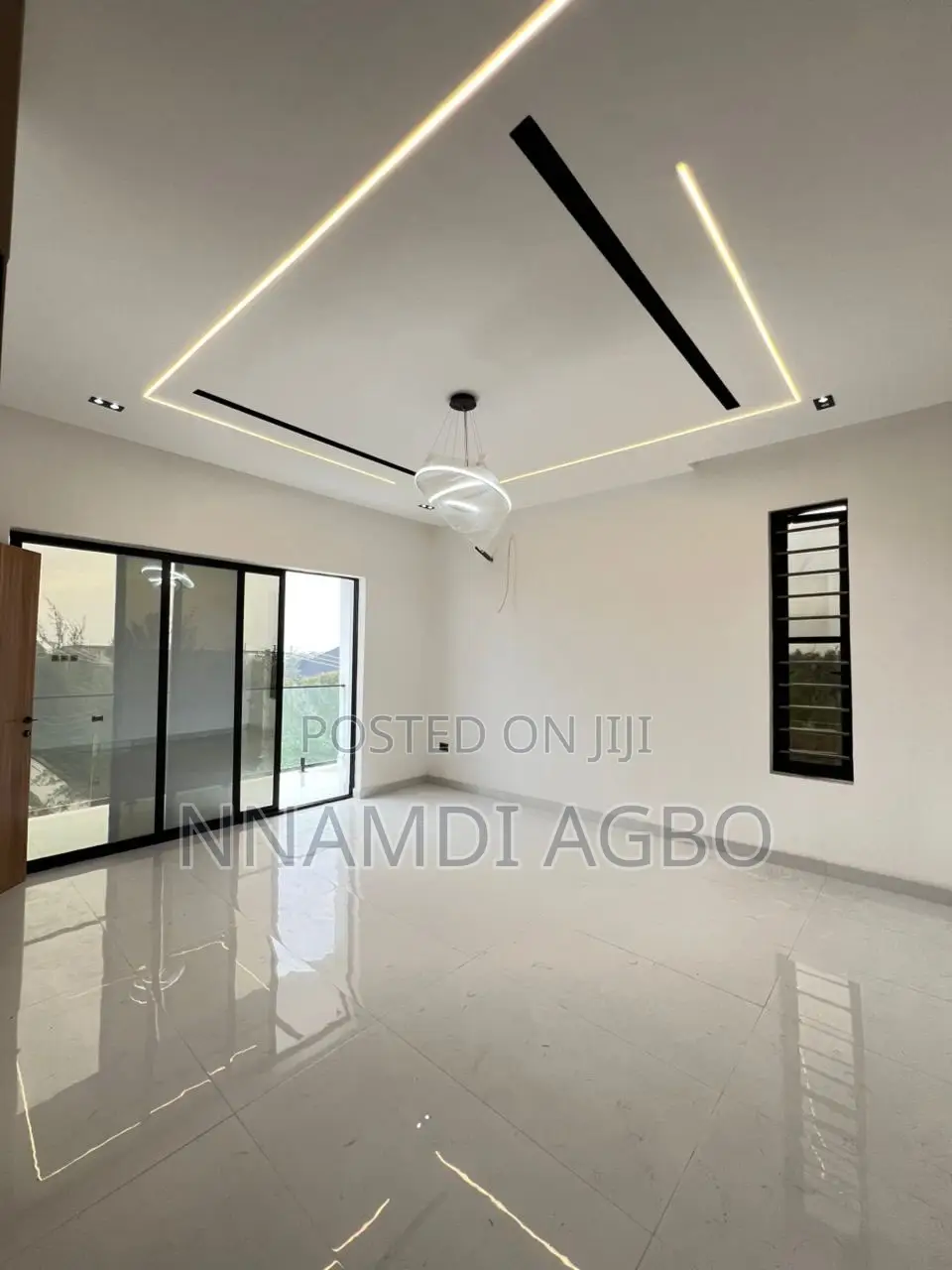 4bdrm Duplex in Ikota for sale in Ikota