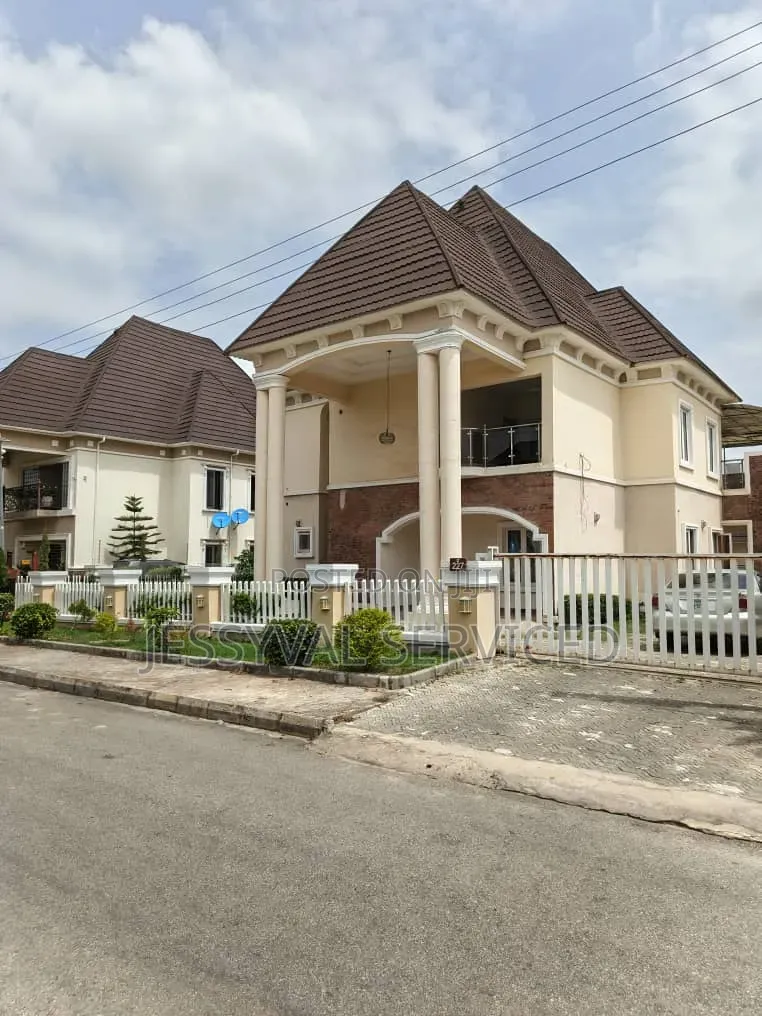 Luxury Single Room in a Duplex in Sabon Lugbe