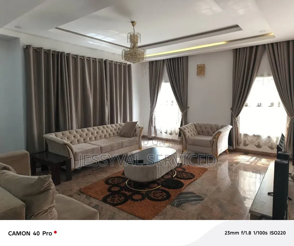 Luxury Single Room in a Duplex in Sabon Lugbe