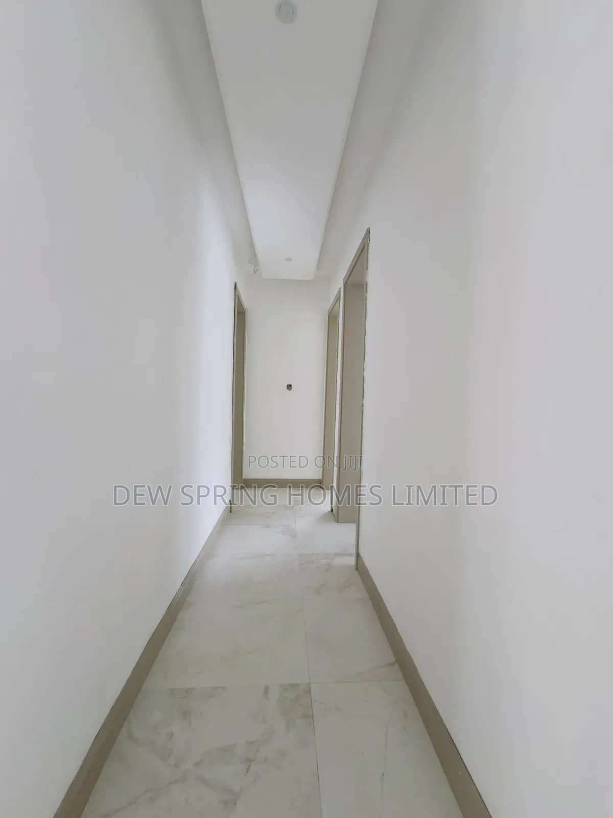 3bdrm Apartment in Allen for sale in Allen Avenue