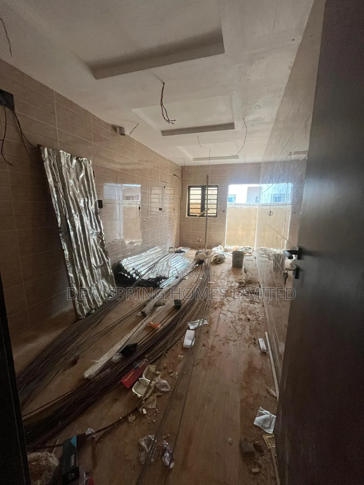 4bdrm Duplex in Ogba for sale in Ogba GRA