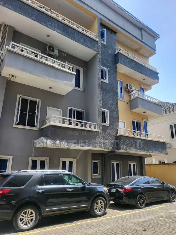 3bdrm Apartment in Oral, Lekki Phase 1 for rent in Lekki Phase 1