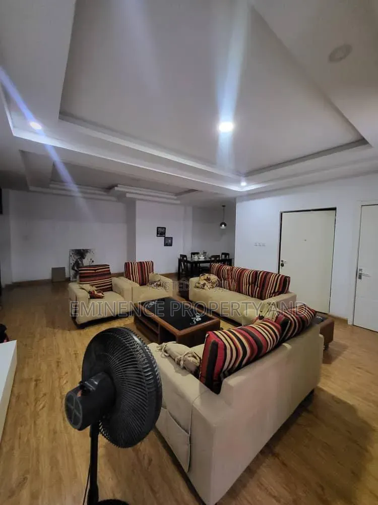 3bdrm Apartment in Oral, Lekki Phase 1 for rent in Lekki Phase 1
