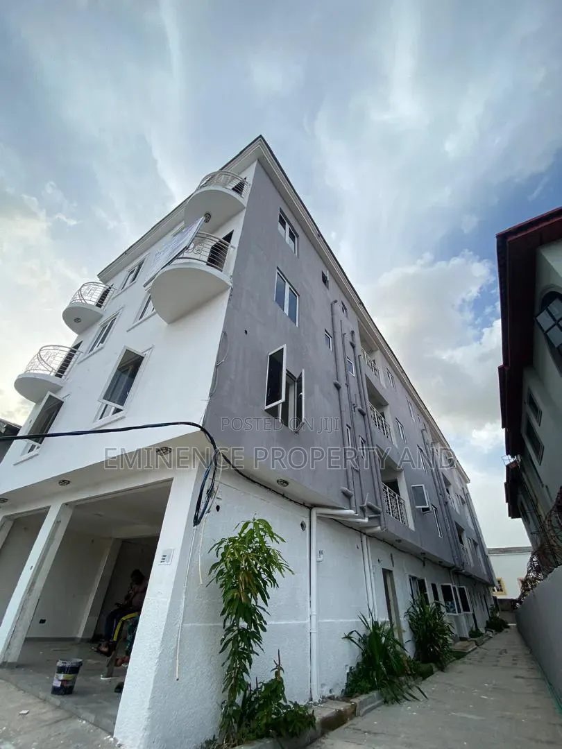 2bdrm Apartment in Osapa london for rent in Osapa london