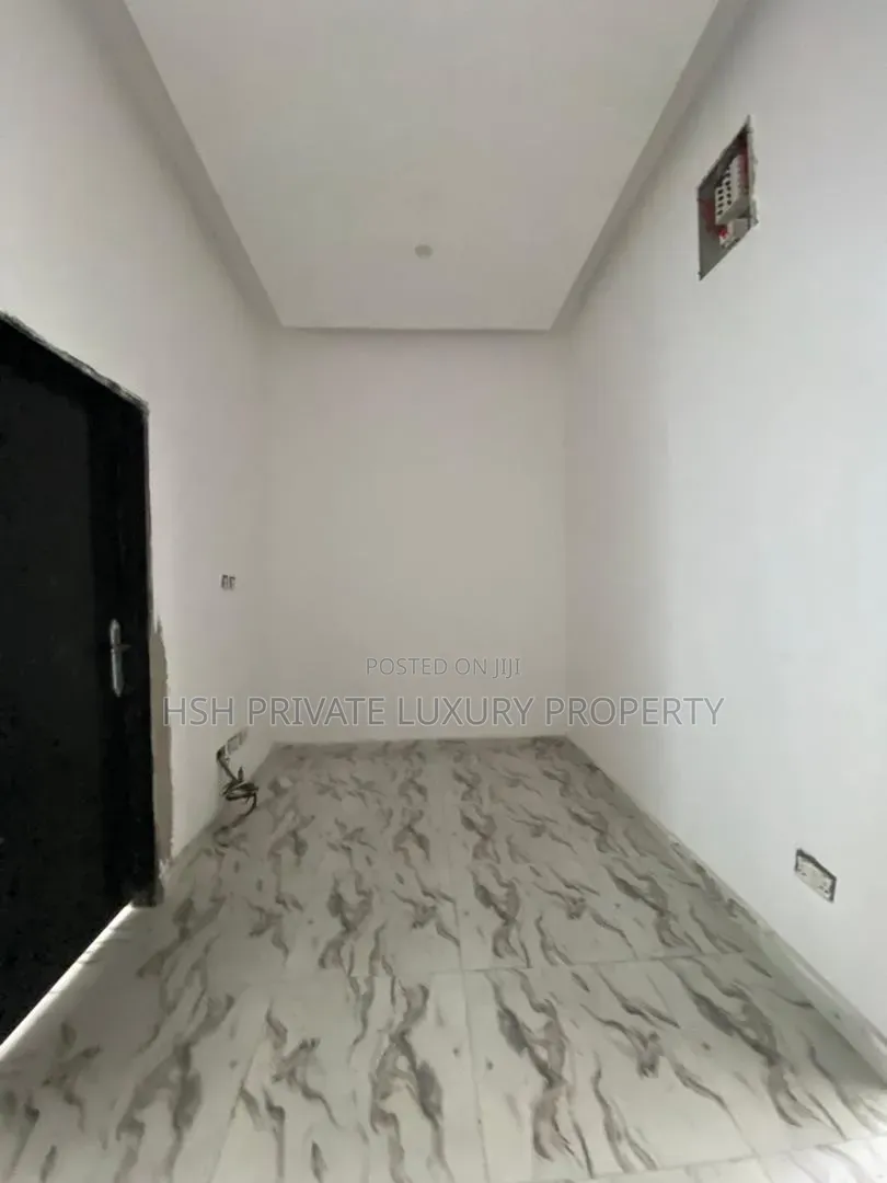 Furnished 4bdrm Duplex in Abraham Adesanya for sale in Abraham Adesanya Estate
