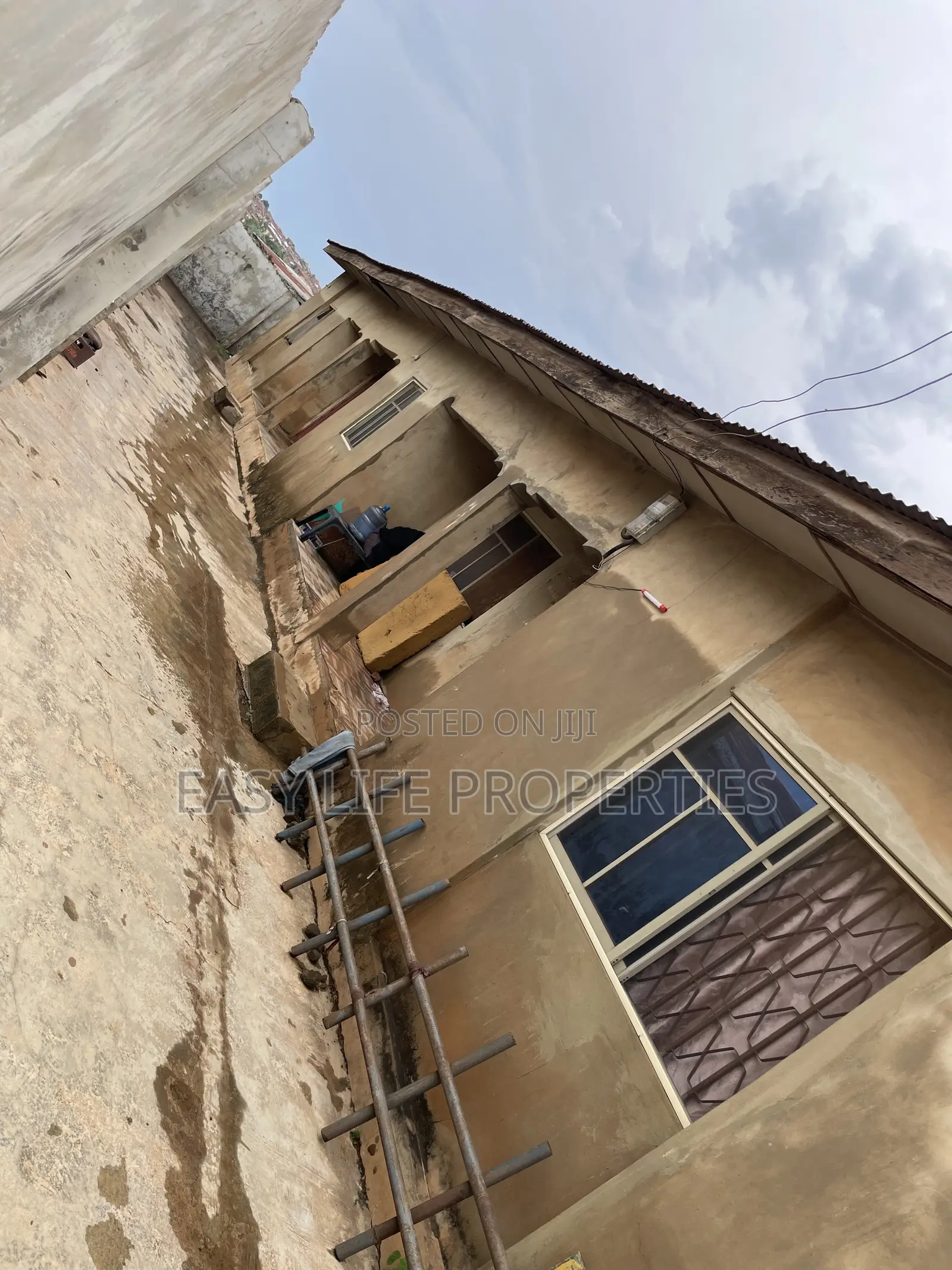 3bdrm Apartment in Ajameta, Iwo Road for sale in Iwo Road