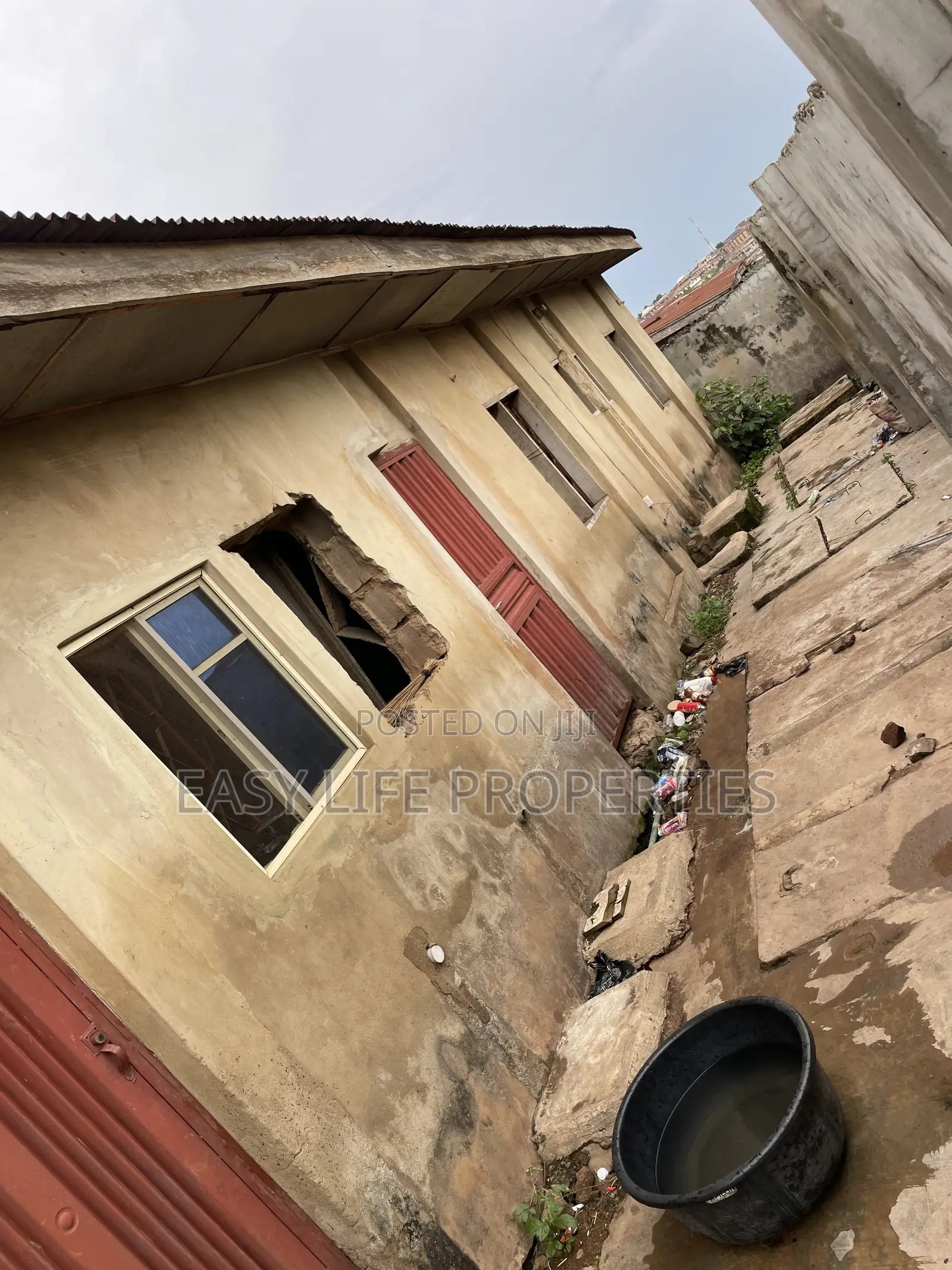 3bdrm Apartment in Ajameta, Iwo Road for sale in Iwo Road