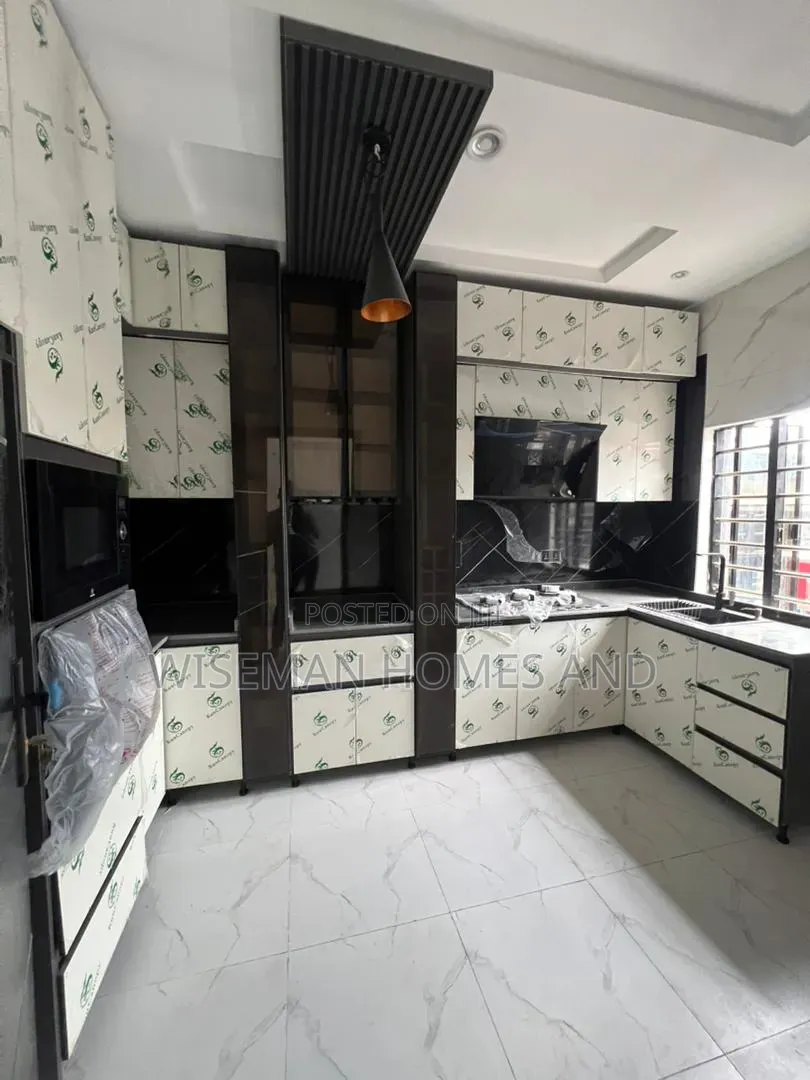 2bdrm Apartment in Ologolo Lekki for rent in Ologolo