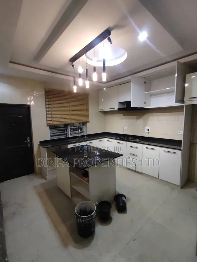 1bdrm Shared Apartment in Osapa London for rent in Osapa london