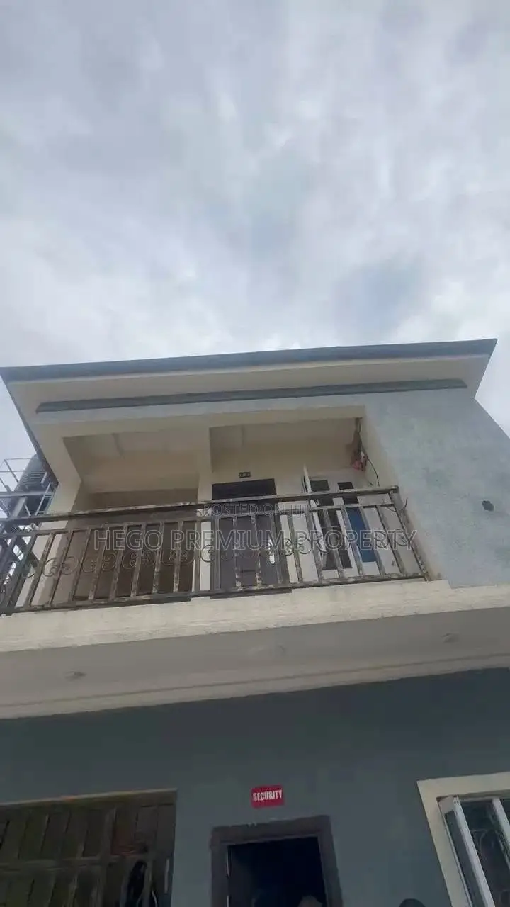 2bdrm Block of Flats in Majesty Estate, Uzoba for sale in Uzoba