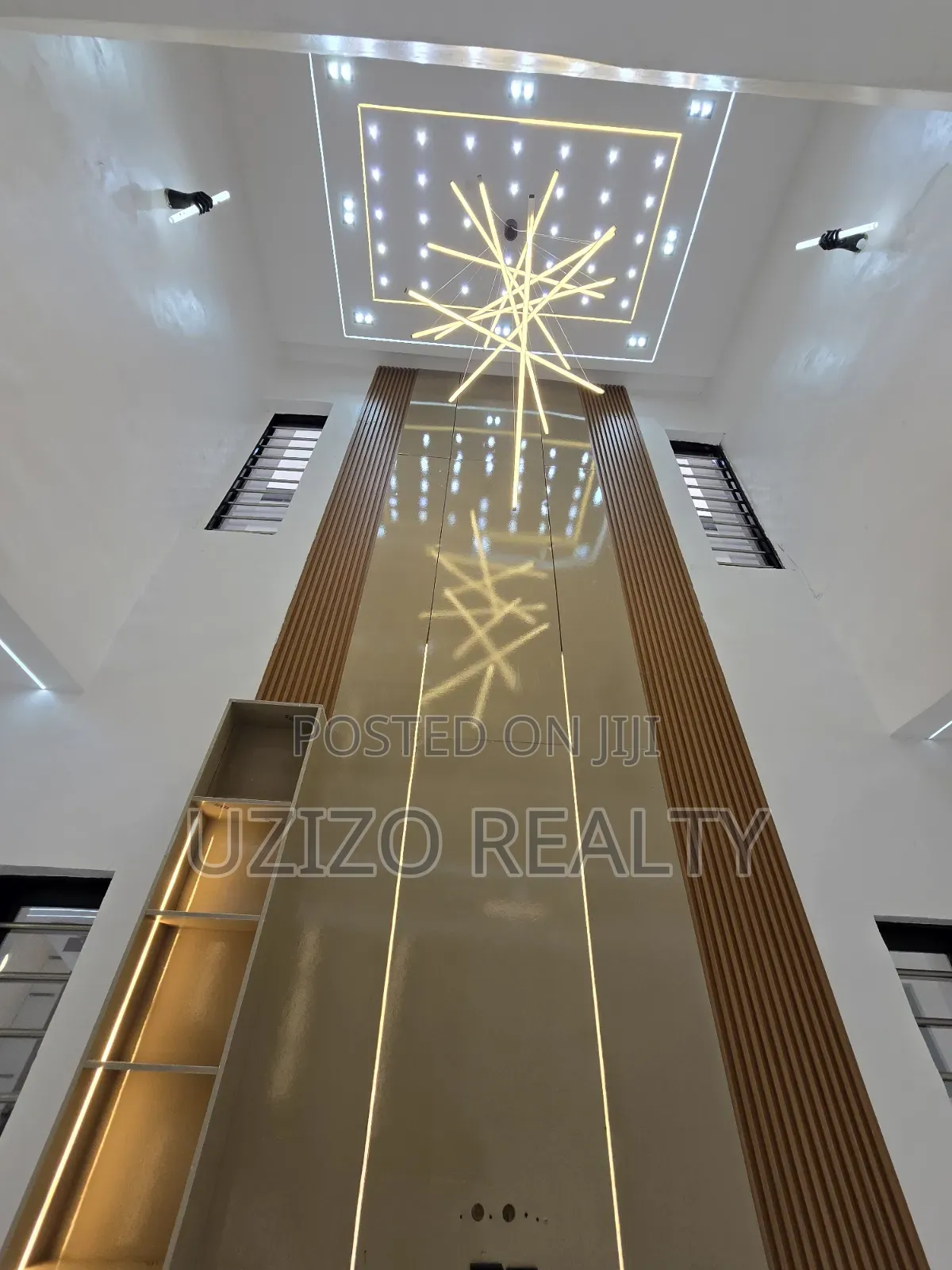 4bdrm Duplex in Thomas Estate for sale in Thomas Estate