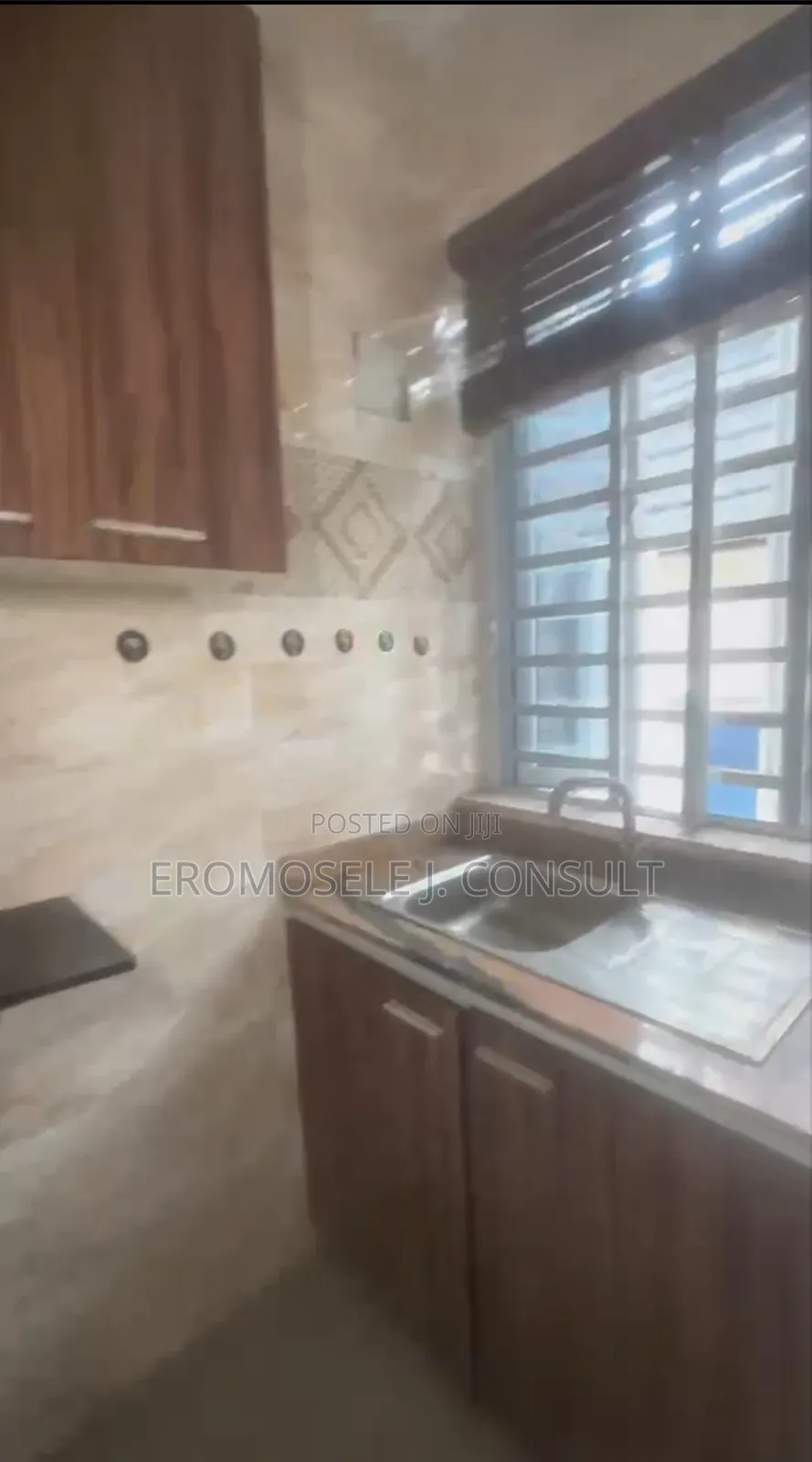 1bdrm Apartment in Alagomeji for rent in Alagomeji