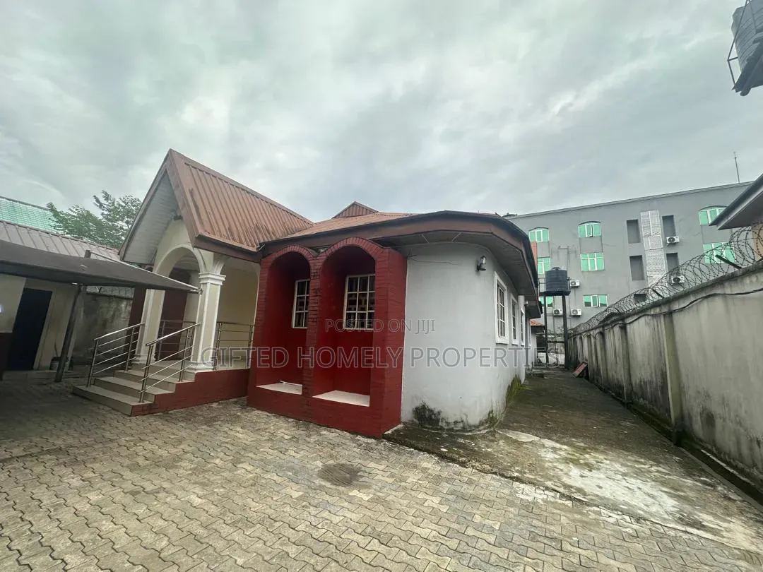 4bdrm Bungalow in Gra for rent in GRA Phase 2 / Port-Harcourt