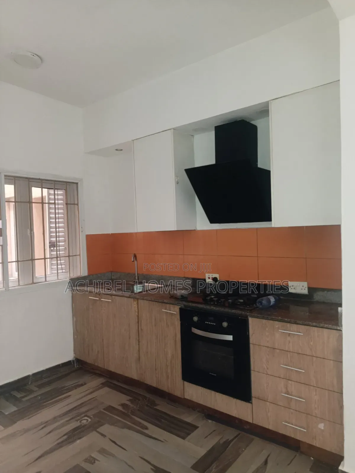 2bdrm Apartment in Near Peaceville, Lekki Phase 2 for rent in Lekki Phase 2