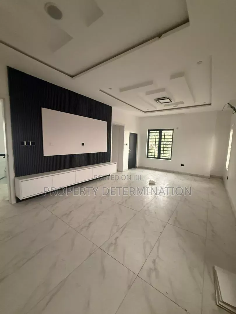 4bdrm Duplex in Omole Phase 1 for sale in Omole Phase 1