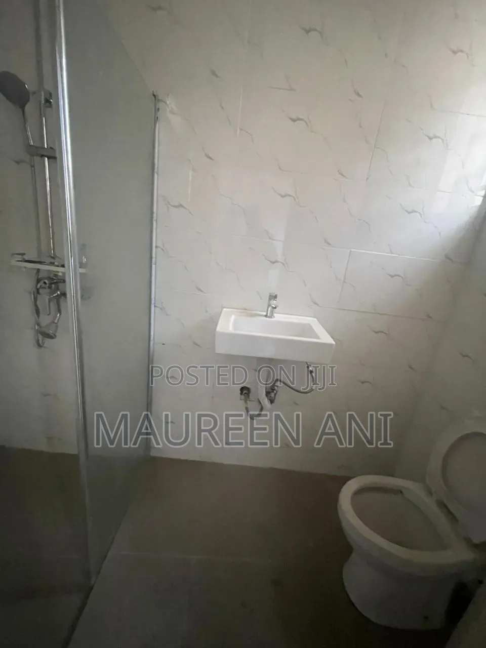 4bdrm Duplex in Harris Drive, Lagos Island / Lagos Island for sale in Lagos Island / Lagos Island