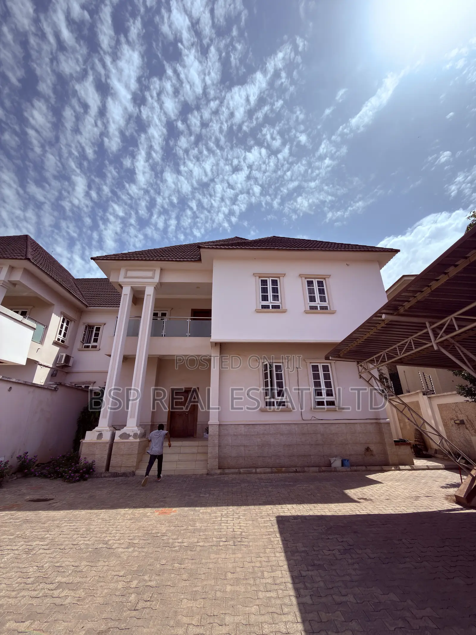 4bdrm Duplex in Life Camp for sale in Life Camp