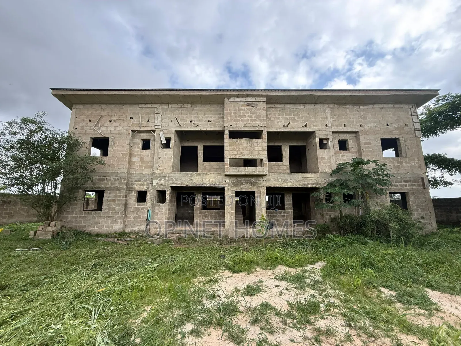 2bdrm Apartment in Akure for sale in Akure
