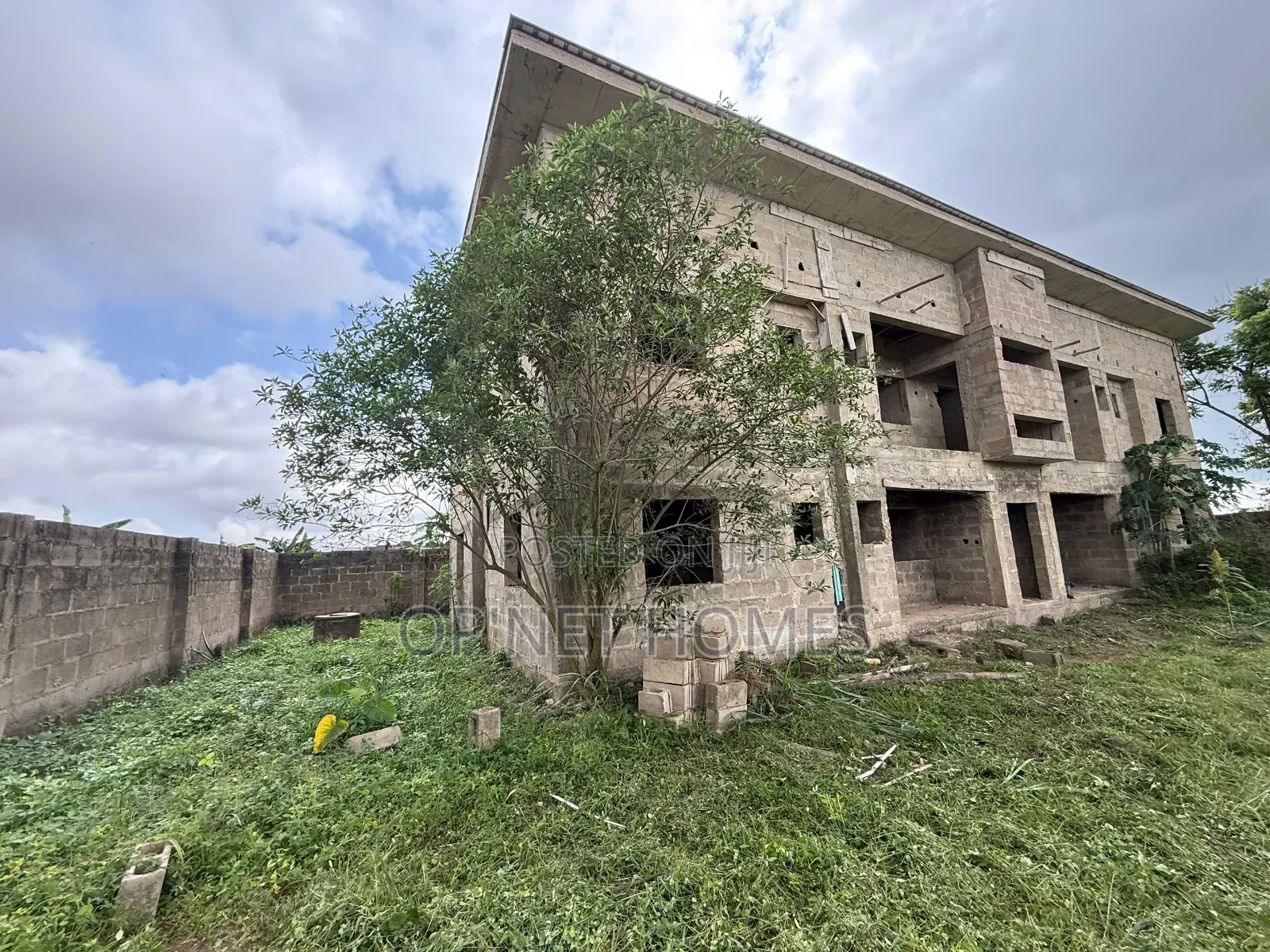 2bdrm Apartment in Akure for sale in Akure