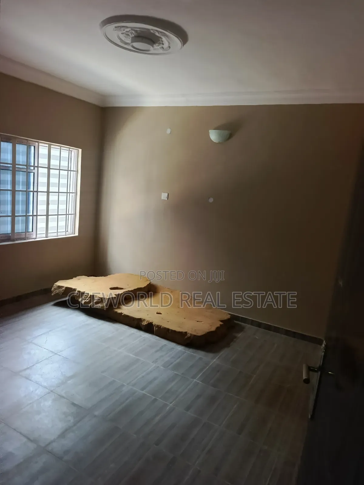 2bdrm Apartment in Oluyole Main Estate for rent in Oluyole Estate