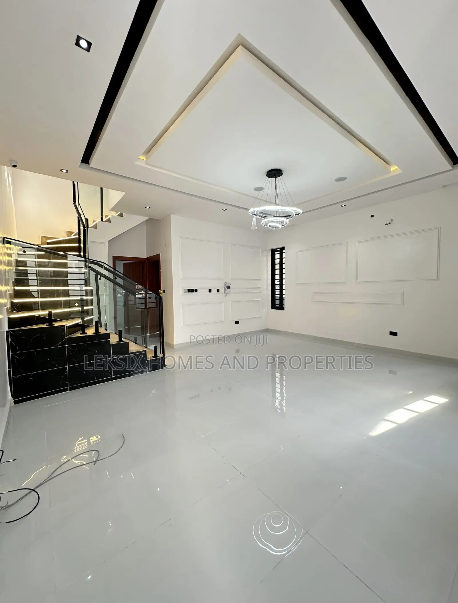 4bdrm Duplex in A Well Secured, Ado / Ajah for sale in Ado / Ajah