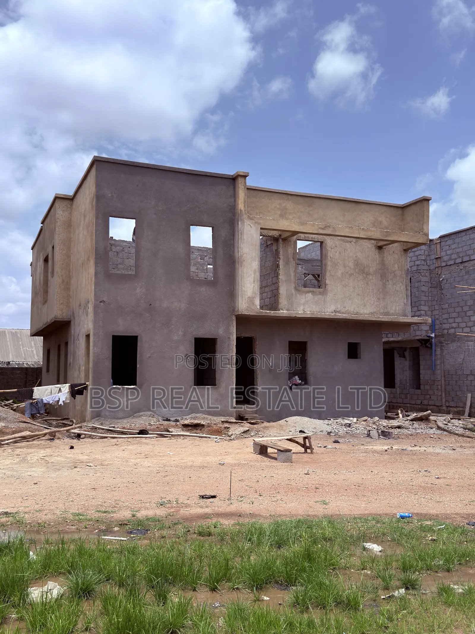 4 Bedrooms Fully Detached Duplex With a Boys Quarters, in Dape