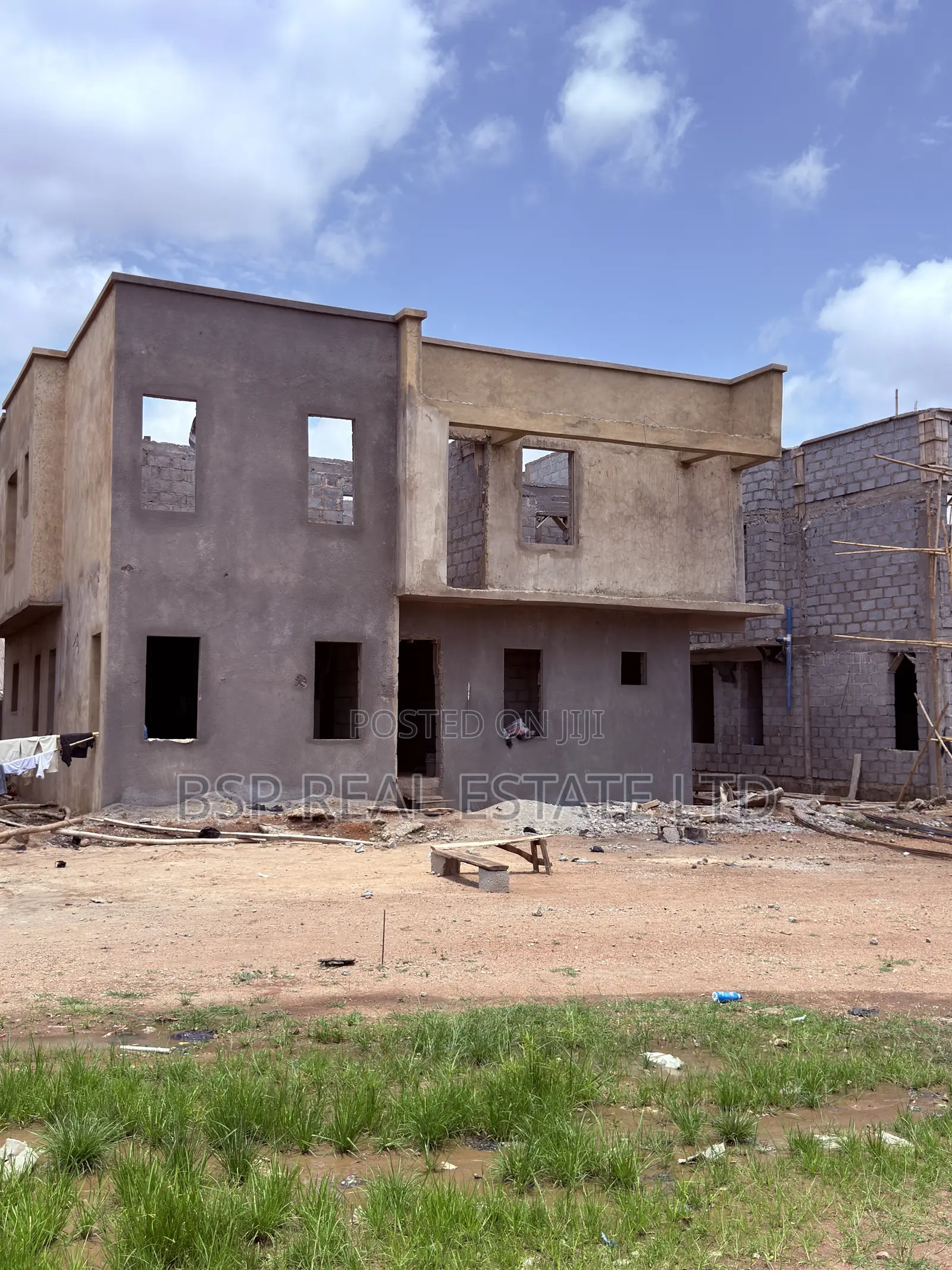 4 Bedrooms Fully Detached Duplex With a Boys Quarters, in Dape