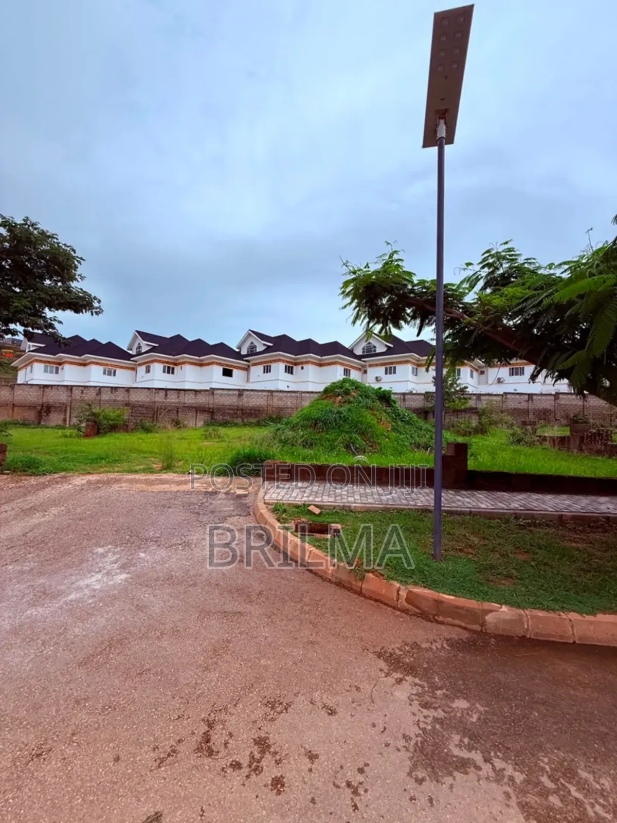 800sqm Land in Maitama for Sale in Maitama