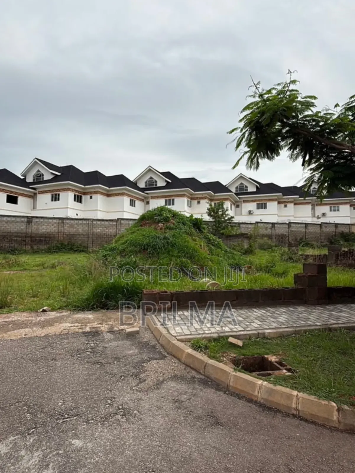 800sqm Land in Maitama for Sale in Maitama