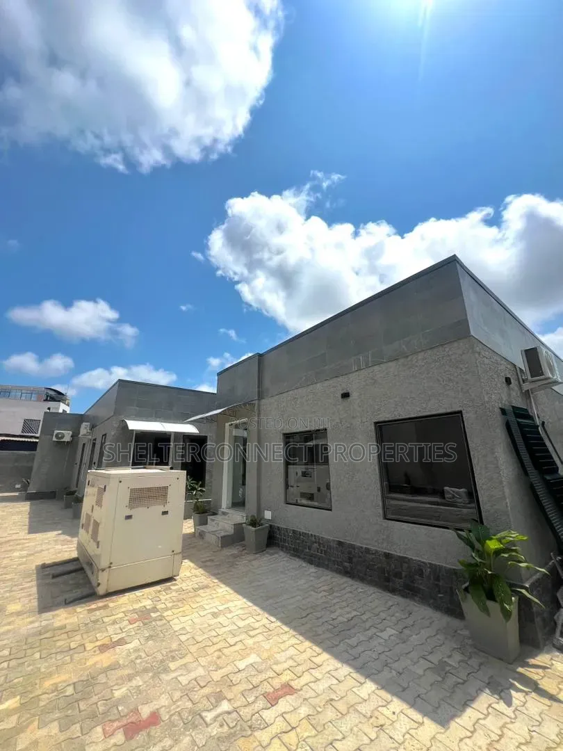 Shopping Mall in Old Ikoyi