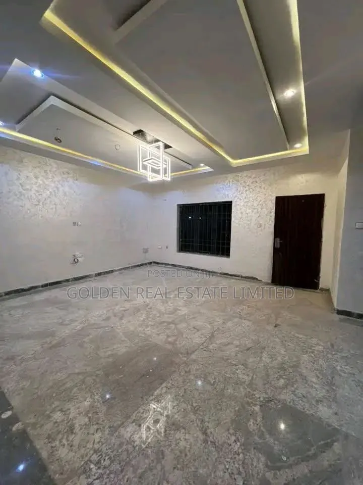 3bdrm Penthouse in Guzape District for sale in Guzape District