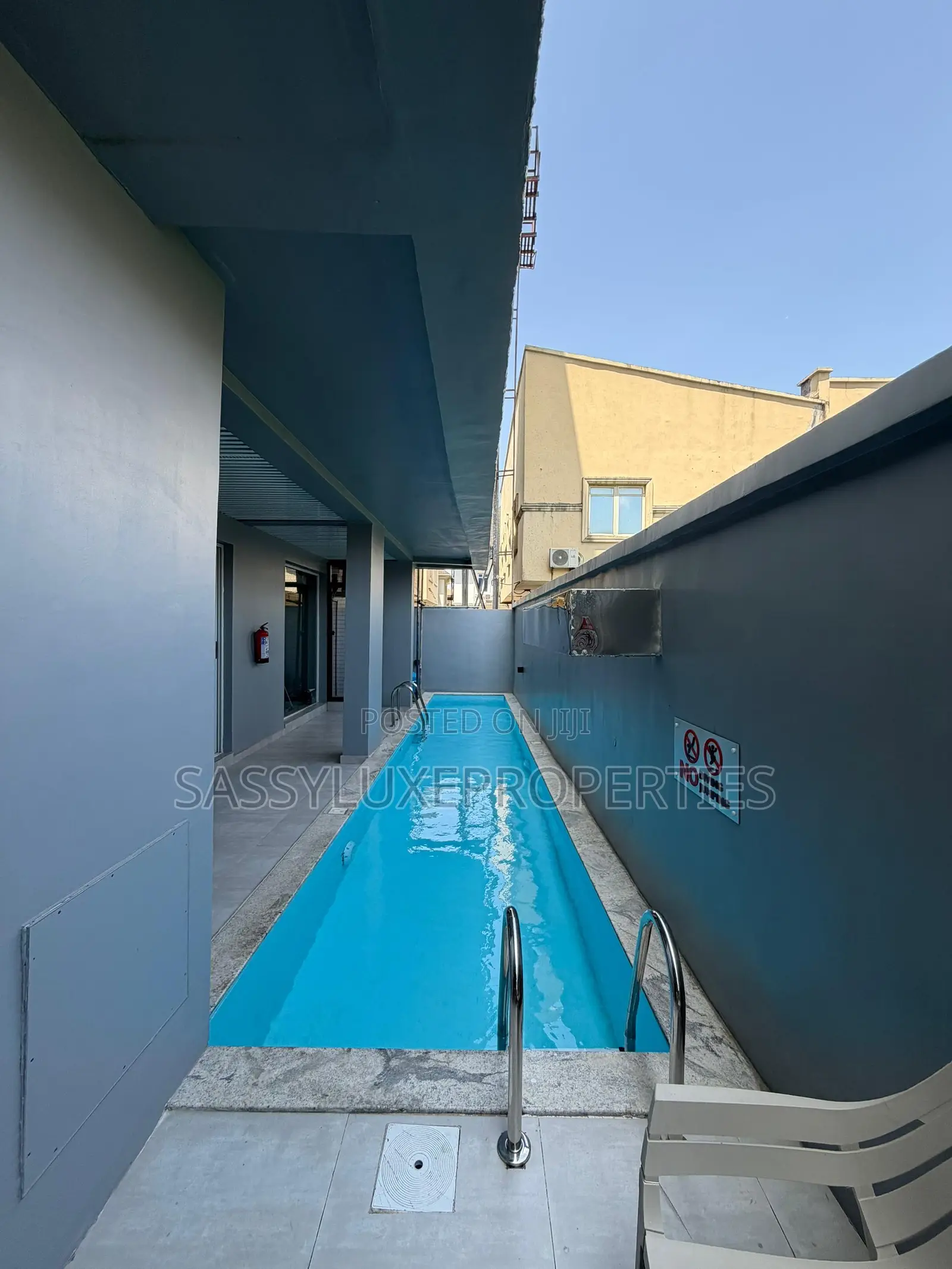 Furnished 2bdrm Penthouse in Lekki for sale in Lekki Phase 1
