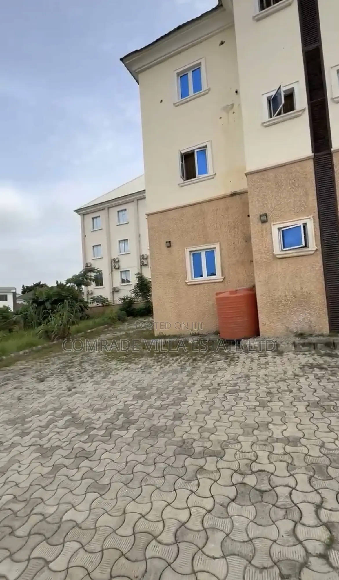 3bdrm Apartment in Life Camp for sale in Life Camp