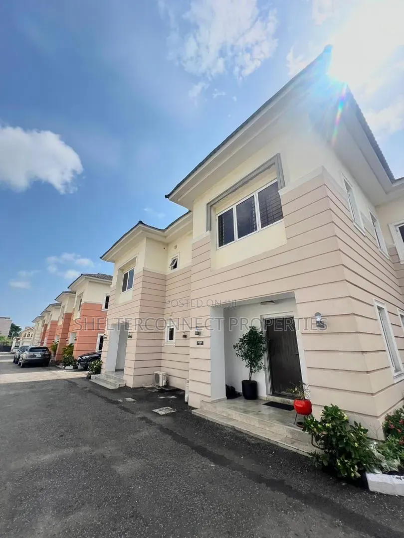 4bdrm Duplex in Lekki Phase 1 for rent in Lekki Phase 1