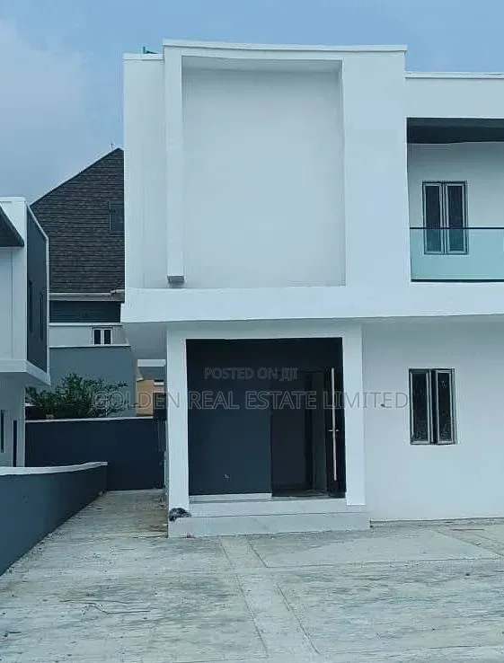 5bdrm Duplex in Samonda for sale in Samonda
