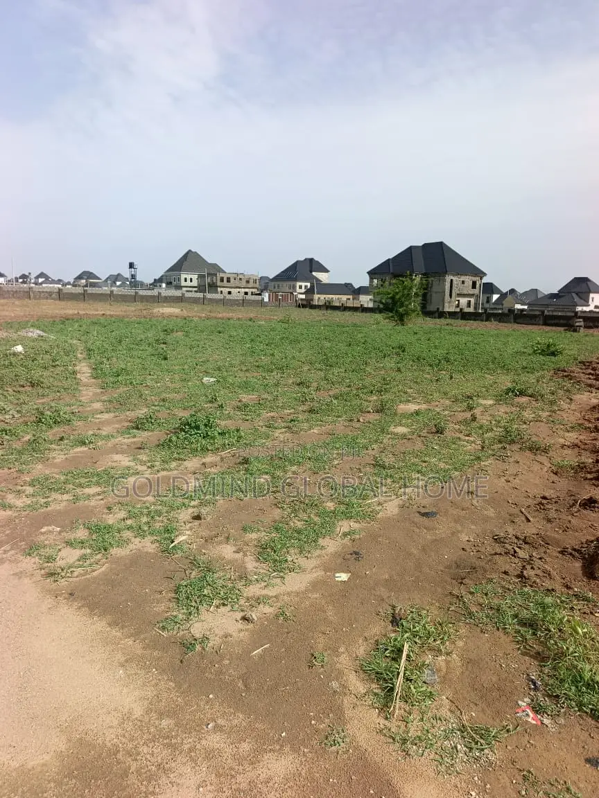 1.2 Heacter Of Land For Sale In Lugbe in Sabon Lugbe