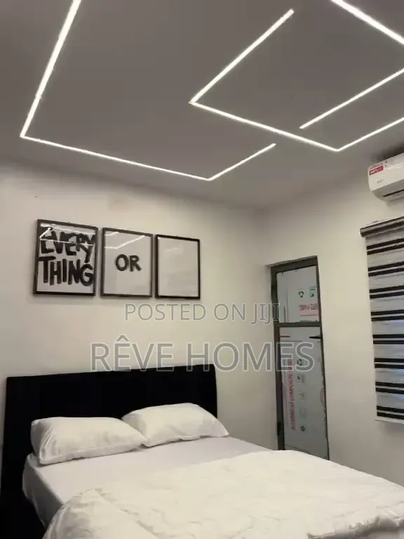 Furnished Studio Apartment in Pedro, Phase 1 / Gbagada for rent in Phase 1 / Gbagada