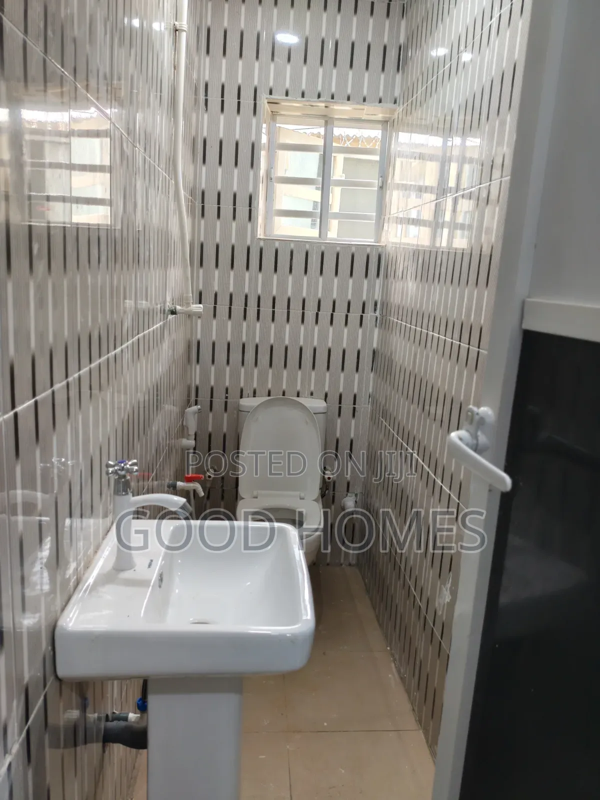 Furnished 2bdrm Block of Flats in Akesan, Igando / Ikotun/Igando in Igando / Ikotun/Igando