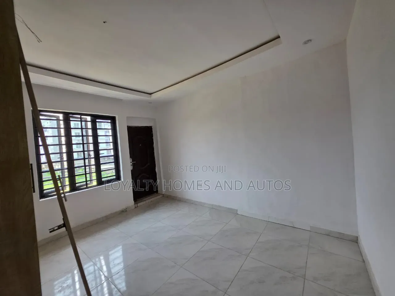 4bdrm Duplex in Mende for sale in Mende
