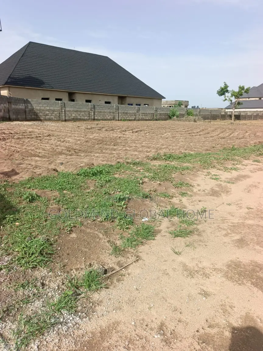 1,368.07sqm. Commercial Land For Plaza In An Estate In Lugbe For Sale in FHA