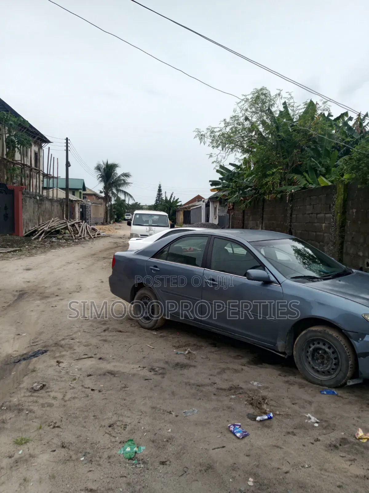 500sqm Of Land For Sale Inside A Mini Estate At Elemoro in Bogije