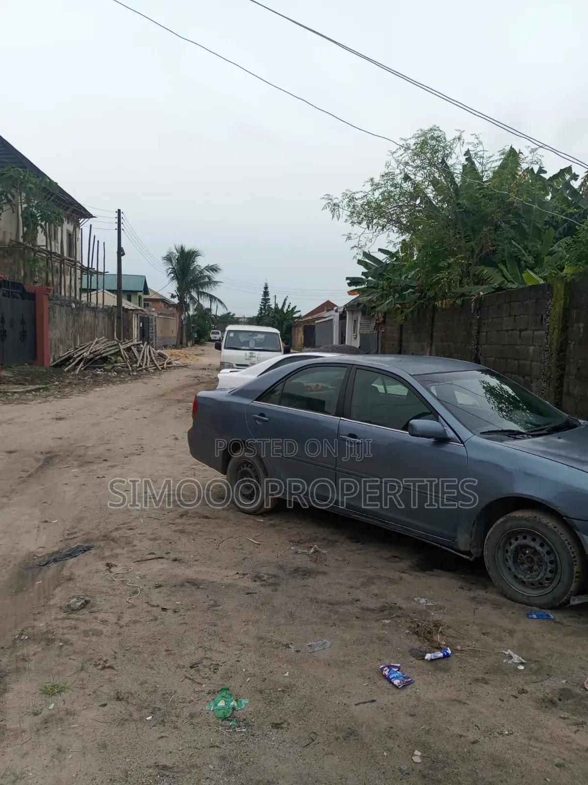 500sqm Of Land For Sale Inside A Mini Estate At Elemoro in Bogije