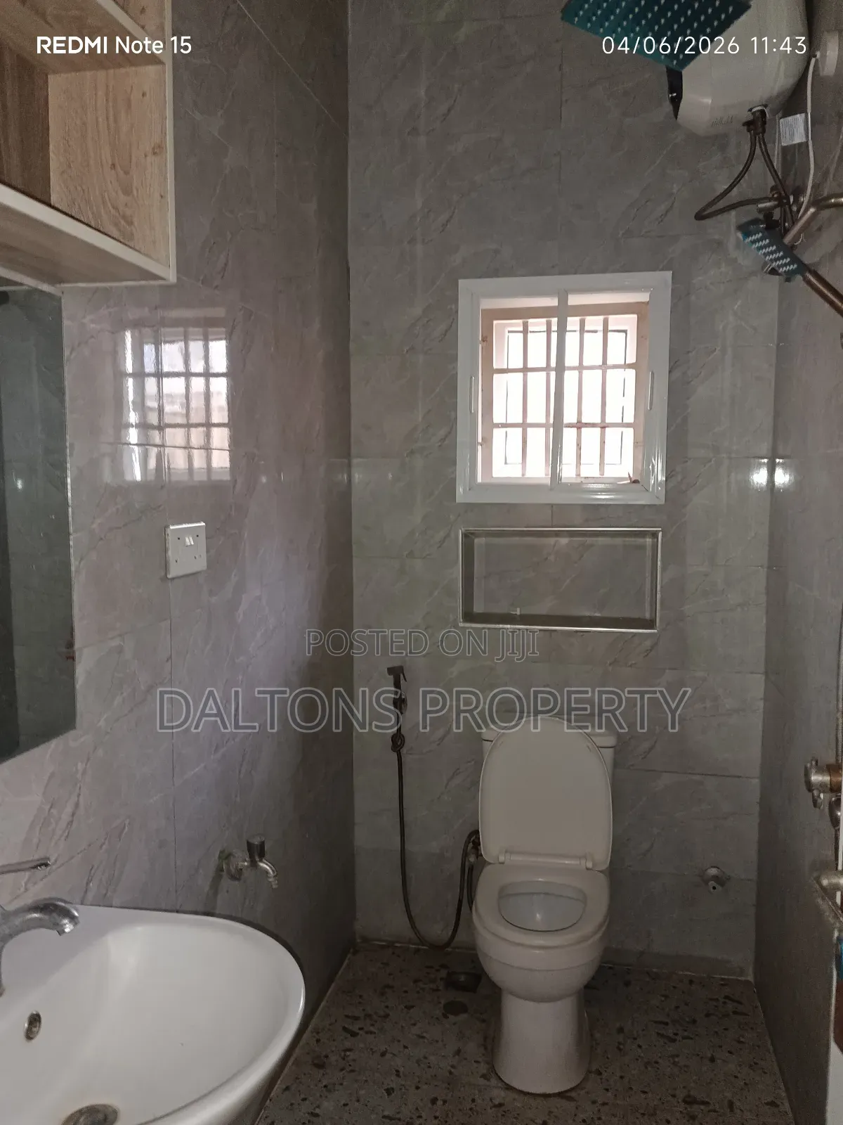 1bdrm Room & Parlour in Von Axis, Lugbe District for rent in Lugbe District