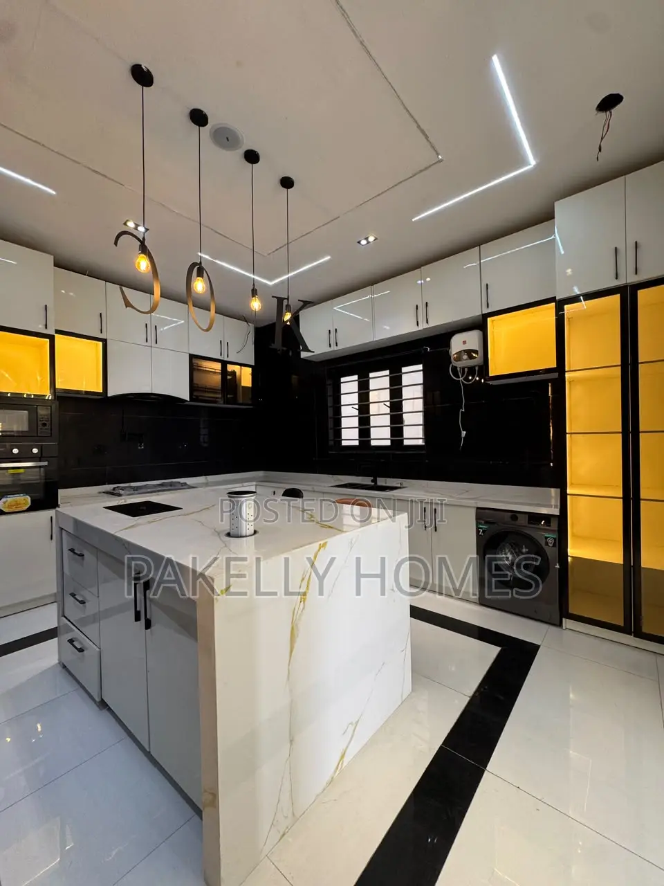 5 Bedroom Duplex in Thomas Estate